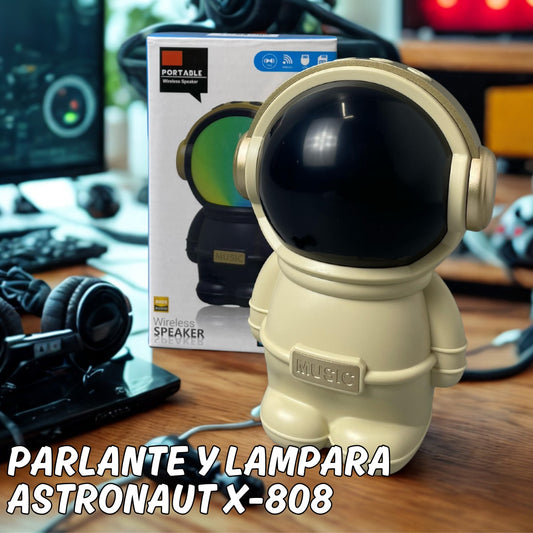 Parlante y Lámpara Astronauta X-808 Power – 6.8W