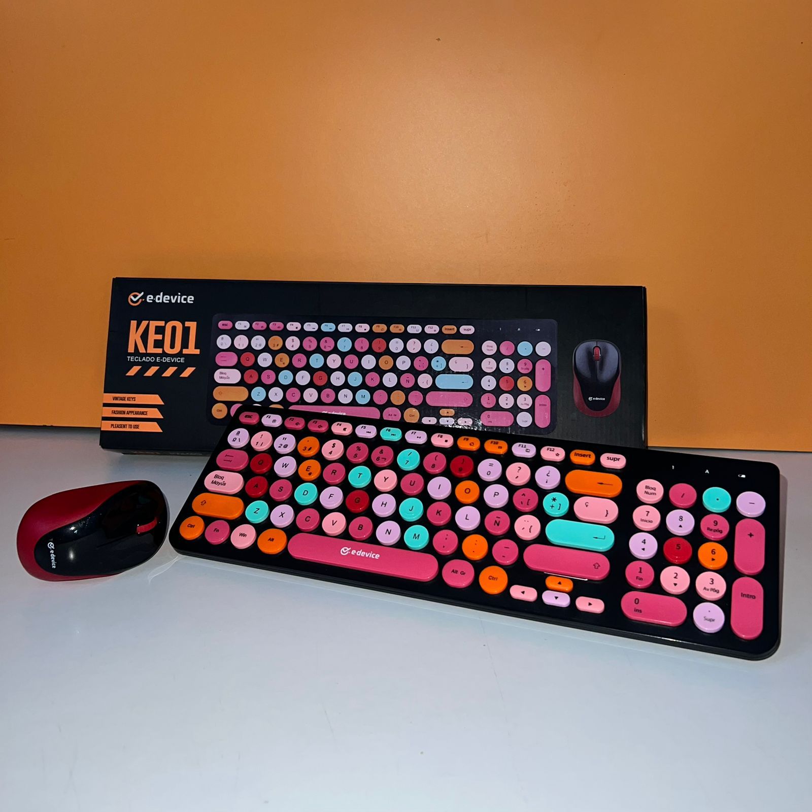 Teclado y mouse inalambrico